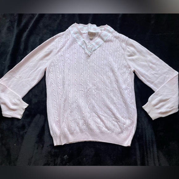 White Stag Sweaters - 🍂White Stag Cable Knit